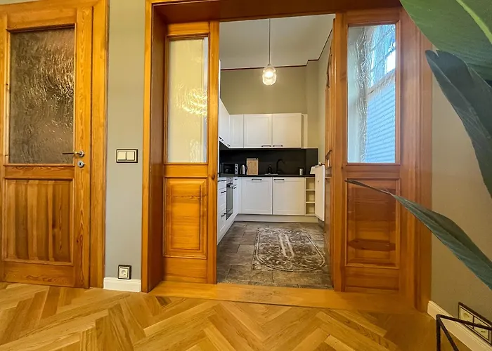 Wohnperle*grossergarten*villa Διαμέρισμα *